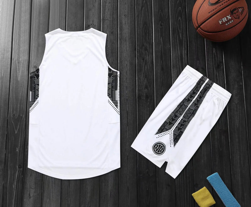 Hot Sale Summer Men's Basketball Kits Jersey Set Team Club Basketball Wear Print Number Basketball Uniforms