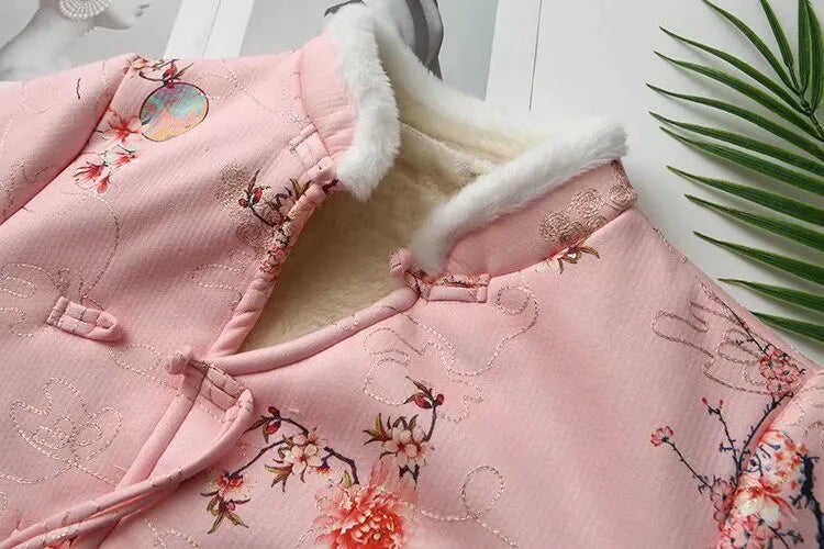 Plus Size Women's Clothing Winter Coat Warm Jacket With Chinese Style Flowers Design Thickened Coat With Cotton And Plush Inside